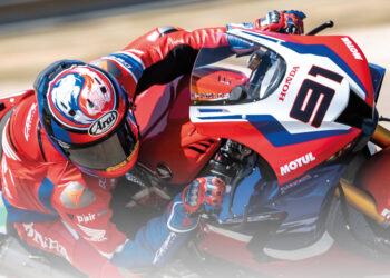 Nova coleção Arai na EICMA