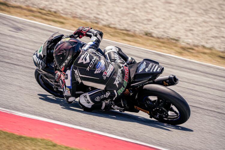 Kawasaki – Os Reis (e a Rainha) do Mundial de SSP300