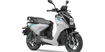 Yamaha lança 2 scooters elétricas na Índia