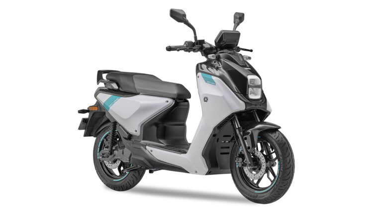 Yamaha lança 2 scooters elétricas na Índia