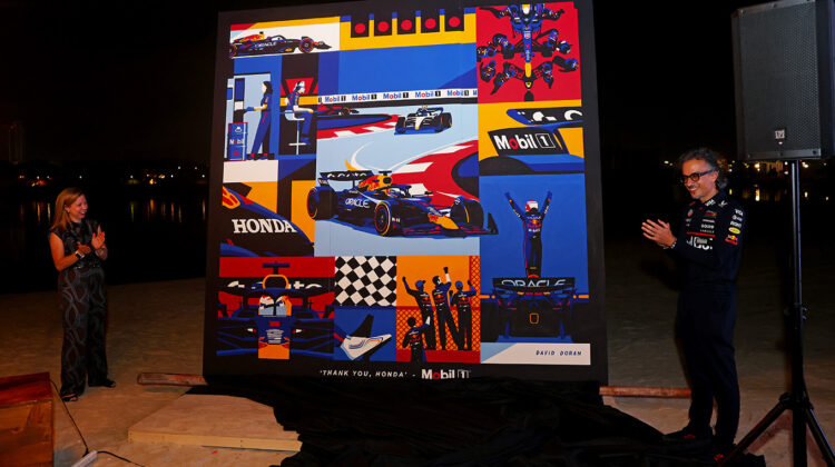 Mobil 1 agradece à Honda