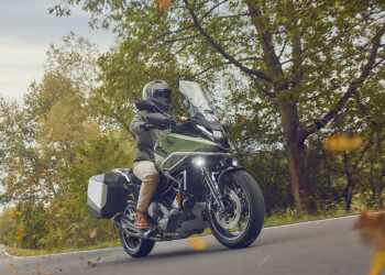 Honda NC750X atualizada para 2026