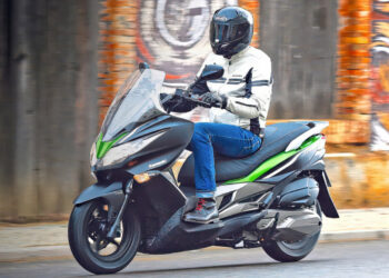 Kawasaki prepara scooter híbrida?