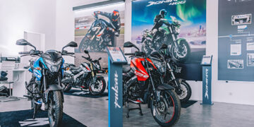 Bajaj chega a Portugal