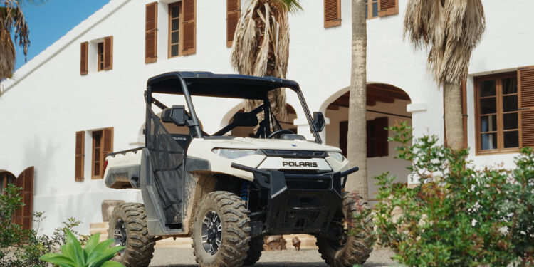 Nas Ilhas Baleares, com a Vestige Hotels e a Polaris