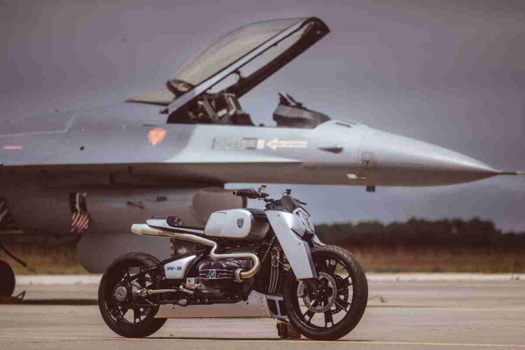 Supermoto | BMW R18 Maverick by Rusty Wrench| Ficção ou realidade?
