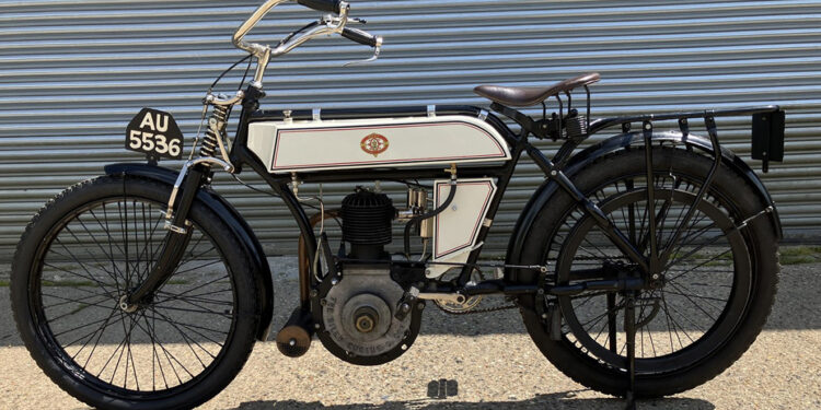 Riley de 1904 insubstituível furtada em Inglaterra