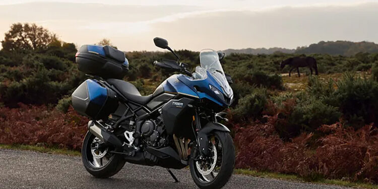 Triumph revela a nova Tiger Sport 800 Tour