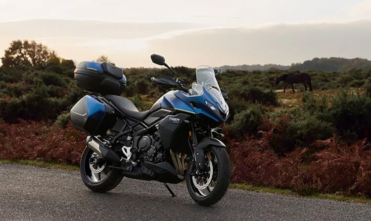 Triumph revela a nova Tiger Sport 800 Tour