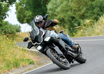 Contacto | ZONTES 703 F | Preparada para a aventura