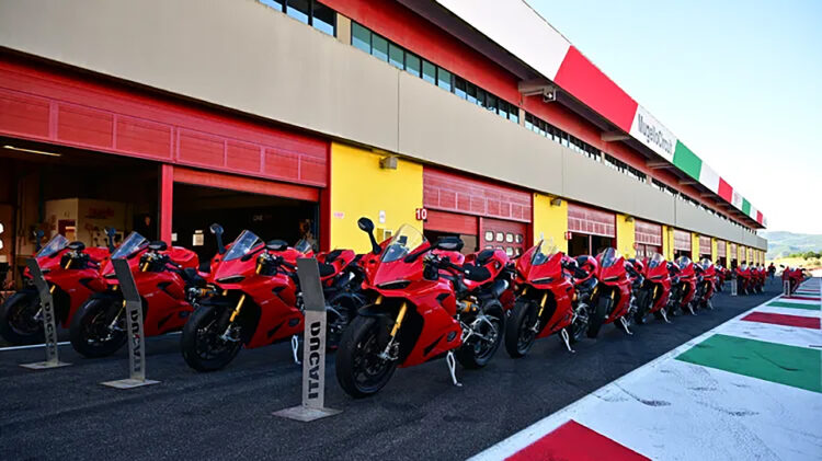 Mais Ducati para experimentar nos cursos da DRE