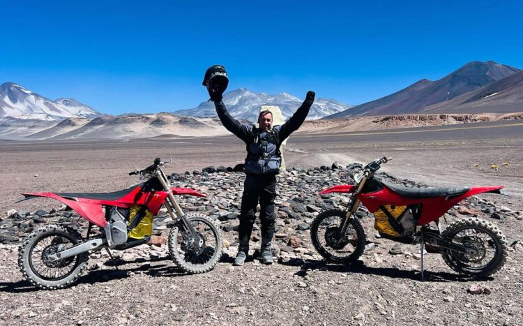 Recorde de altitude em Stark elétrica