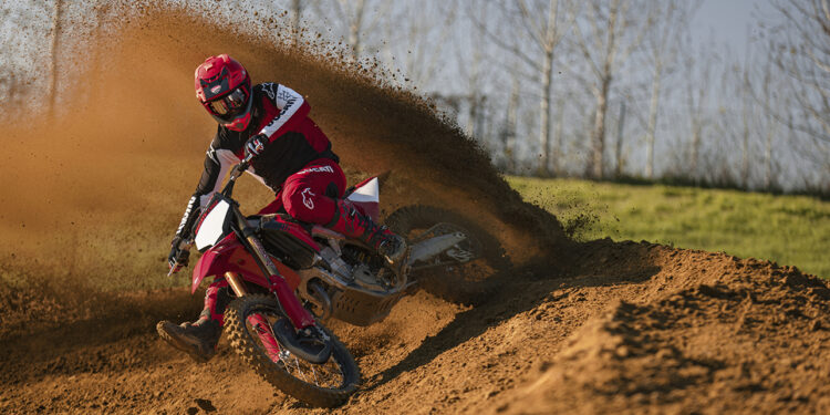 Ducati mostra Desmo 450 MX ainda mais potente