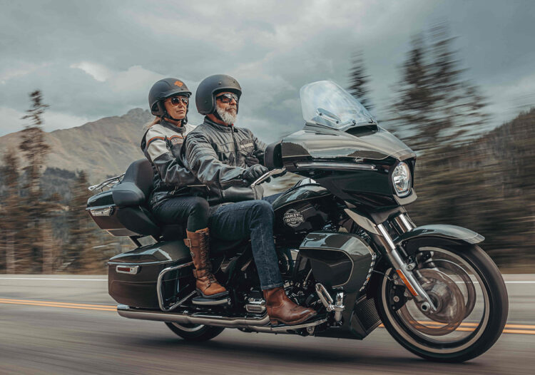Harley-Davidson apresenta novos modelos