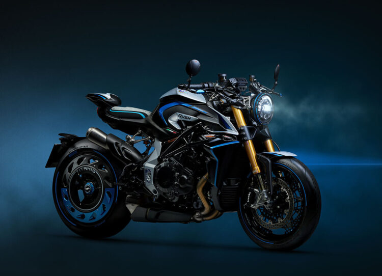 MV Agusta Rush Titanium revelada em St. Moritz