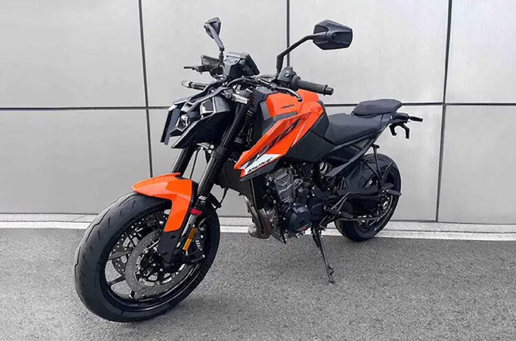 Imagens secretas revelam a nova KTM 790 Duke