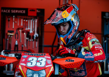 KTM junta-se à GasGas para aluguer de motos para o Enduro das Nações