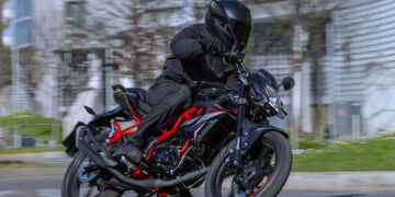 Benelli revela a sua nova naked BN 125
