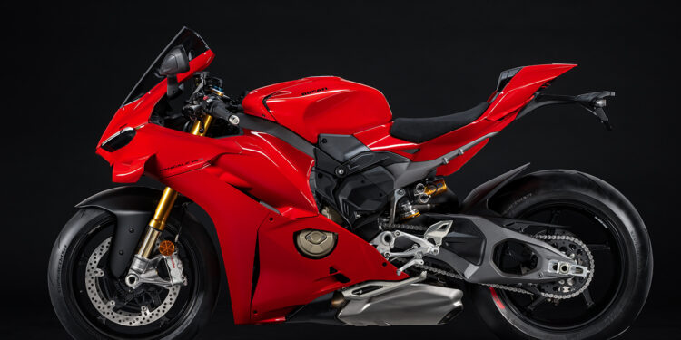 Ducati Panigale V4 vence o Good Design Award 2025