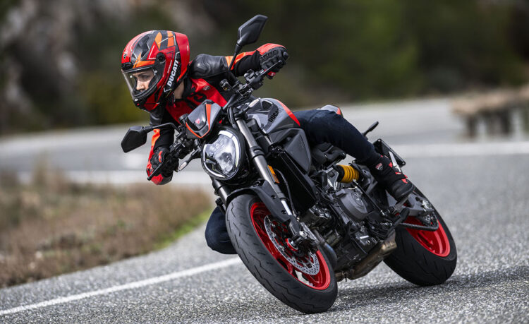 Ducati Monster ganha nova cor Sport