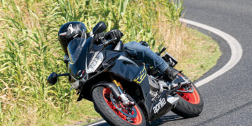 Contacto | Aprilia RS 660 | Impossível resistir