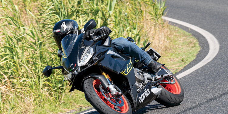 Contacto | Aprilia RS 660 | Impossível resistir
