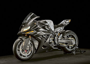 Supermoto | BMW Motorrad Concept RR | A sombra do futuro