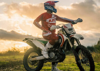 Bimota alarga gama off-road com nova moto de enduro