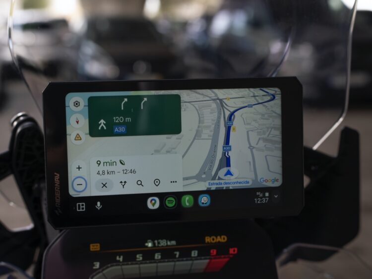 Teste: RiderNav R7M para a BMW
