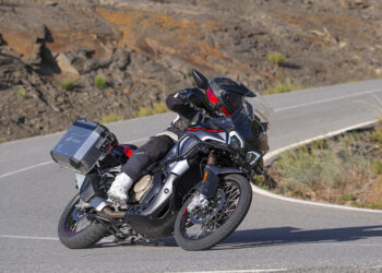 MV Agusta Enduro Veloce: A Aventureira completa