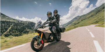 Campanha Suzuki oferece malas na GSX-S1000 GX