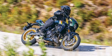 Contacto | Suzuki GSX-8T / TT | Charme retro, desempenho moderno