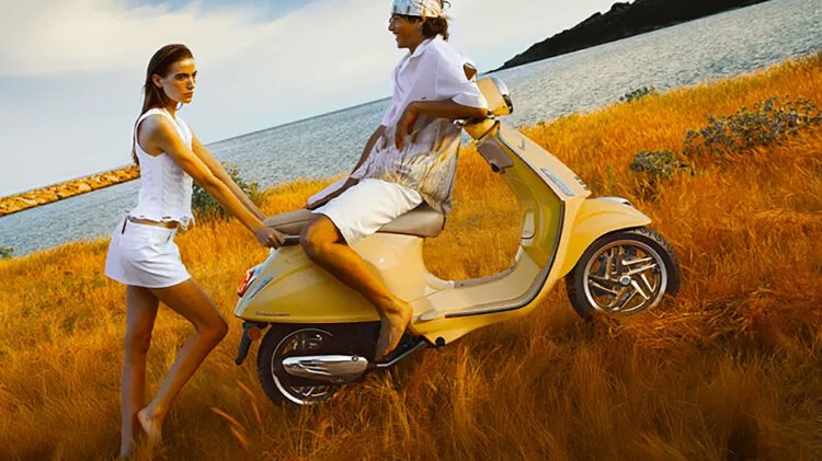 Vespa atualiza modelos 2026 com novas cores