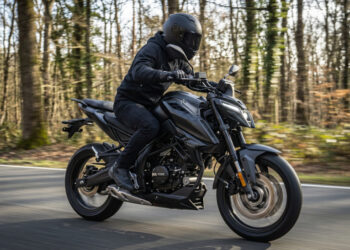125RS Voge 125RS: mais tamanho e mais tecnologia