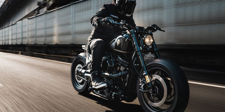 Dominus Torque, uma Harley da Rough Crafts