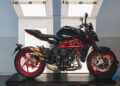 MV Agusta Brutale 800 apresenta Nero Carbonio como nova cor premium