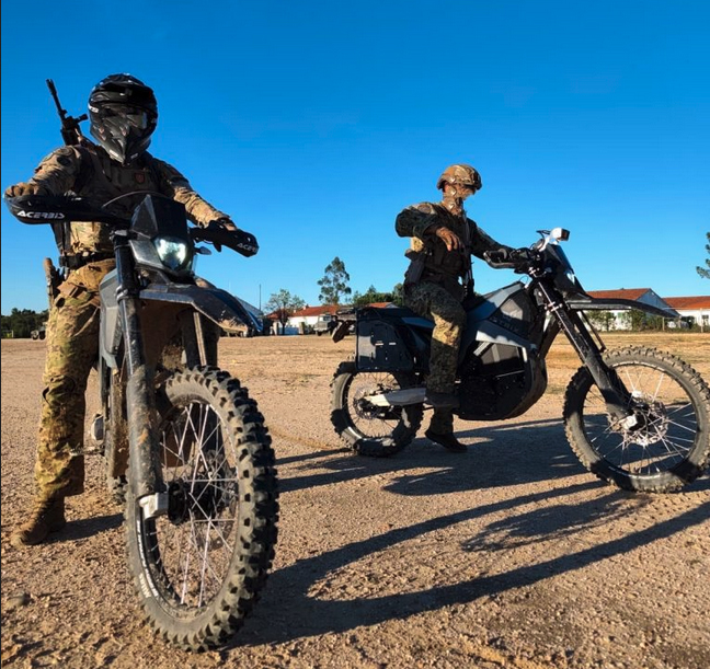 Comandos testam as STRix elétricas em segredo thumbnail