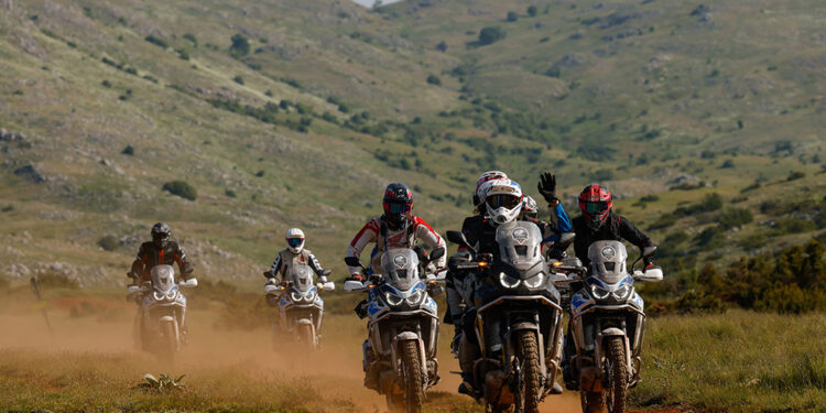 Honda Adventure Roads estreia globalmente em streaming