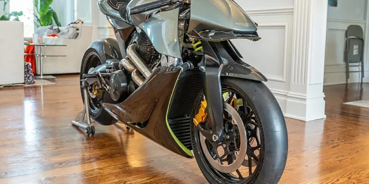 Aston Martin Brough Superior AMB 001 chega ao mercado
