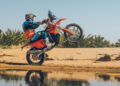 KTM celebra a vitória no Dakar com dois modelos 450 Rally Replica