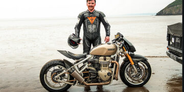 Triumph Bobber atinge recorde de 212 km/h em 800 metros