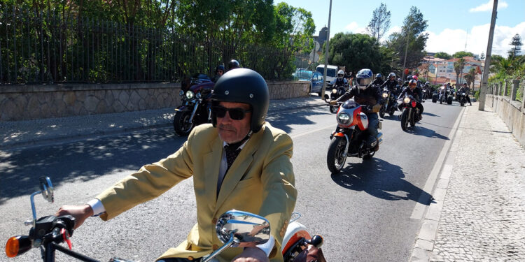 Distinguished Gentlemen reuniram nos jardins do Casino Estoril