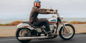 Harley-Davidson Super Glide regressa à gama dos EUA