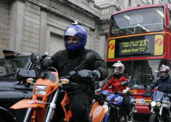 Inglaterra rejeita mais limites de velocidade