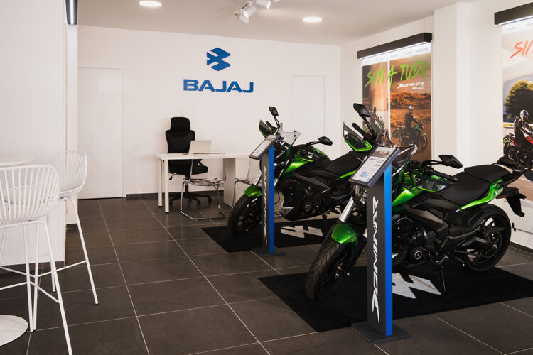 Novo espaço Bajaj no Porto
