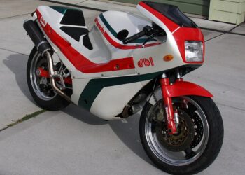 Motos antigas que valem uma pequena fortuna – 1