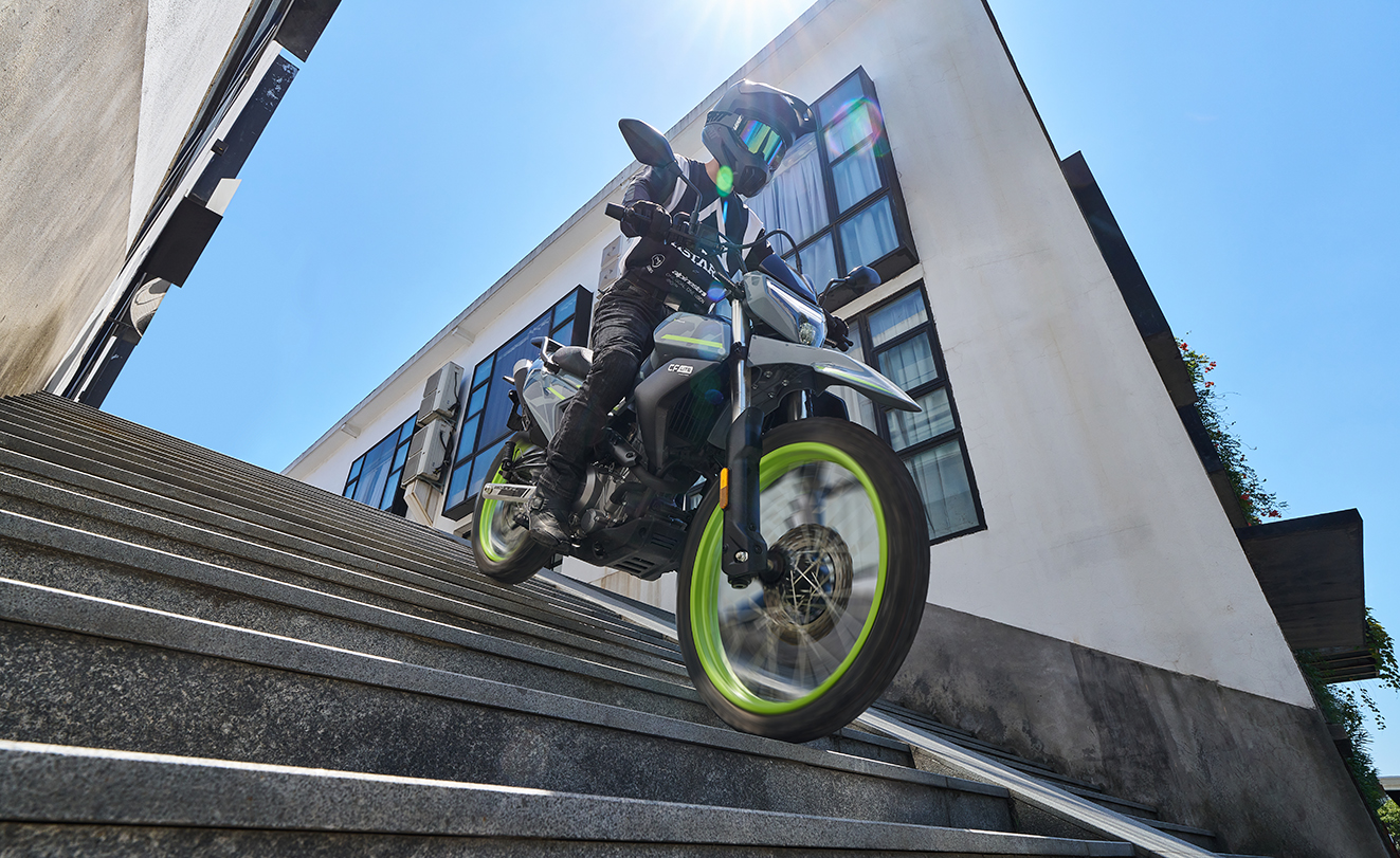 CFMOTO lança a nova 250DUAL thumbnail