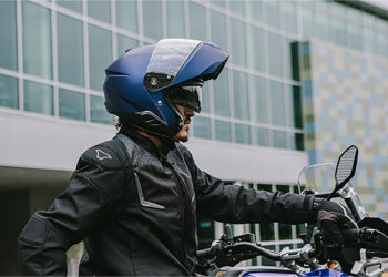 Cardo Systems apresenta novo intercomunicador HJC-SPIRIT e HJC-4X