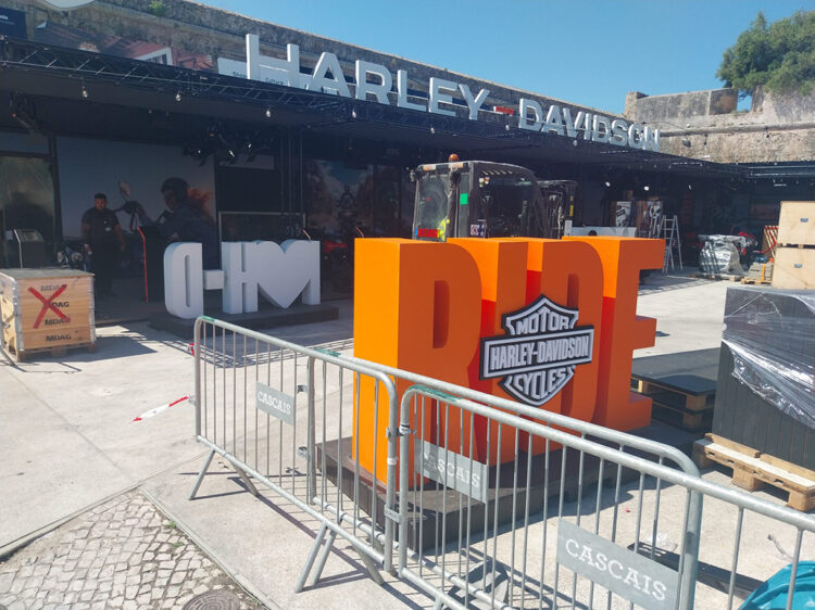 Harley-Davidson já animam Cascais