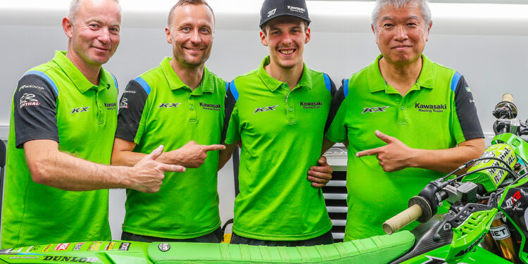Kawasaki e Mathis Valin assinam contrato plurianual